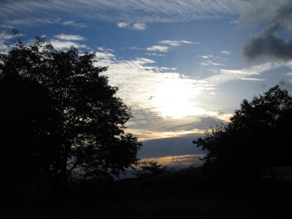 山形県蔵王温泉大露天風呂からの夕焼け