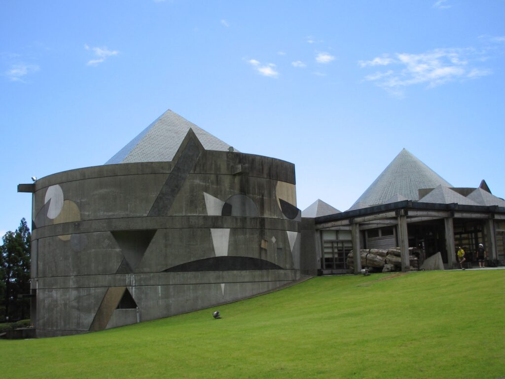 屋久島　屋久杉自然館